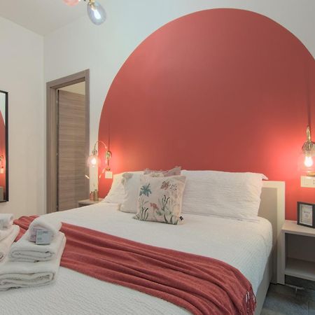 Ca Del Lasco - Modern Apartments In Classic Villa Белано Екстериор снимка