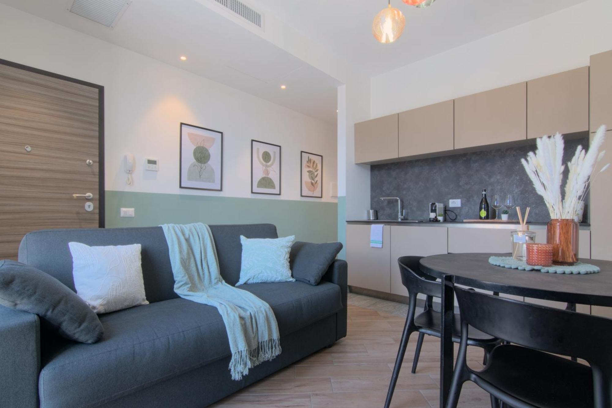 Ca Del Lasco - Modern Apartments In Classic Villa Белано Екстериор снимка