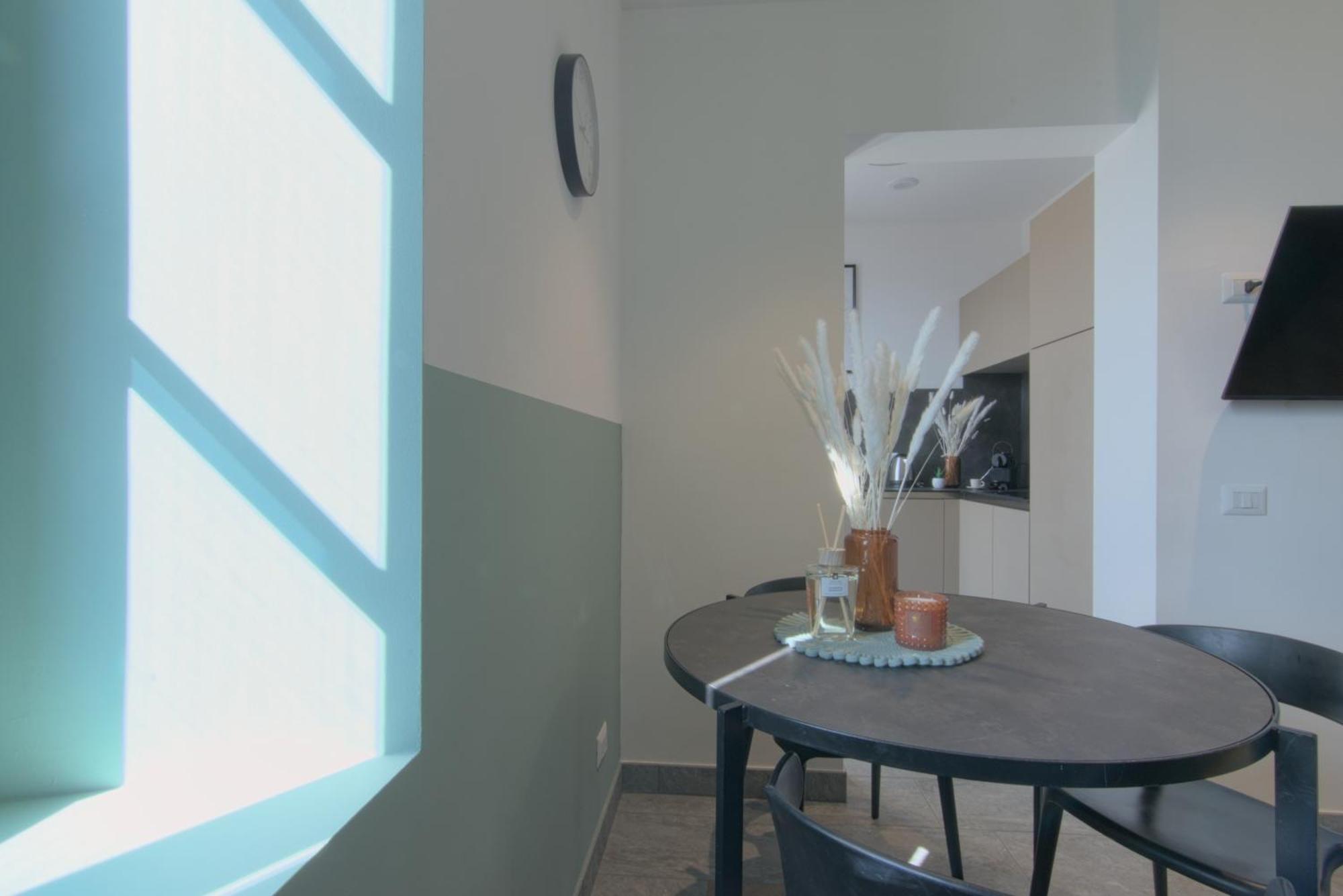 Ca Del Lasco - Modern Apartments In Classic Villa Белано Екстериор снимка